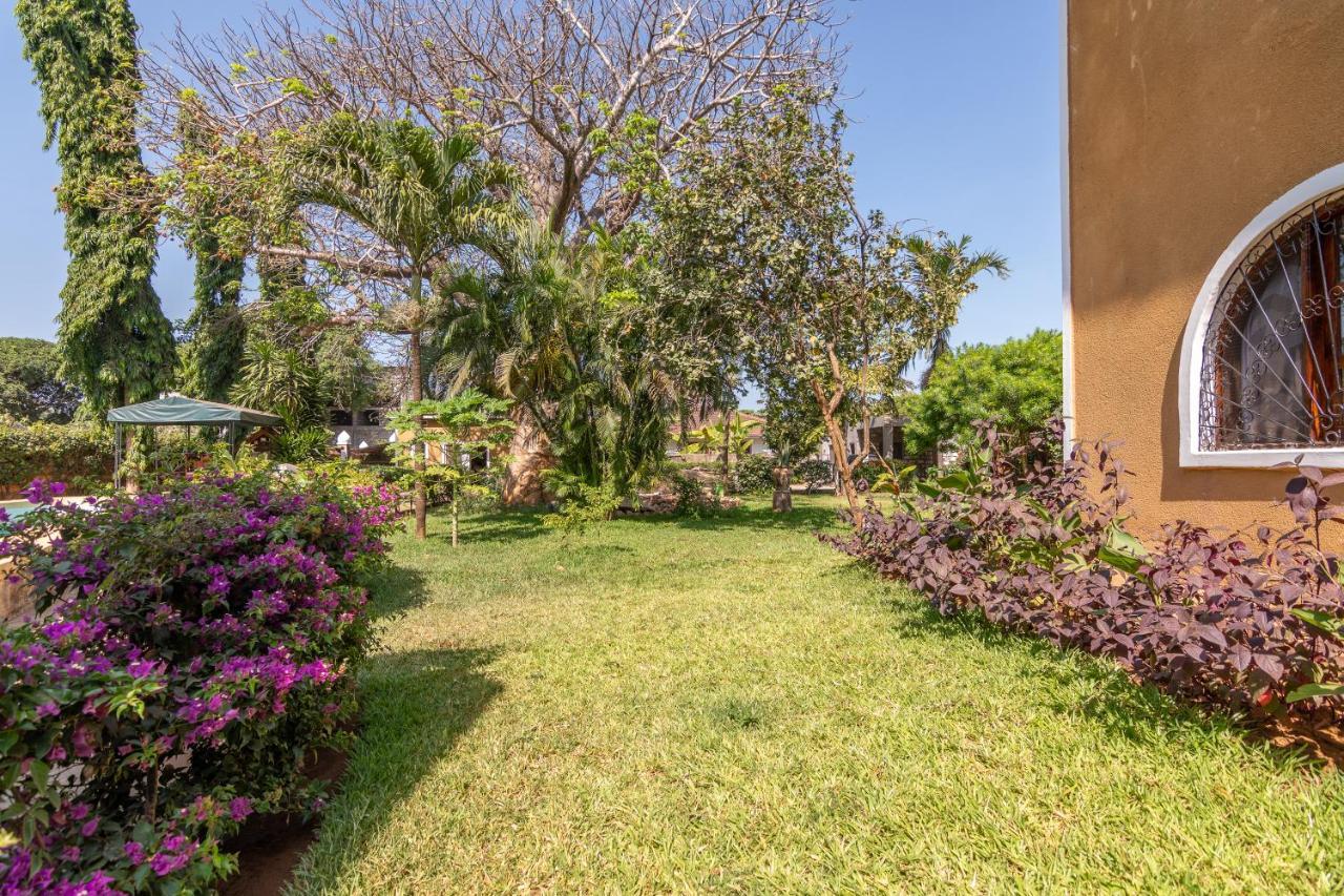 Joysvilla Family Holiday Home Melinde Exterior foto